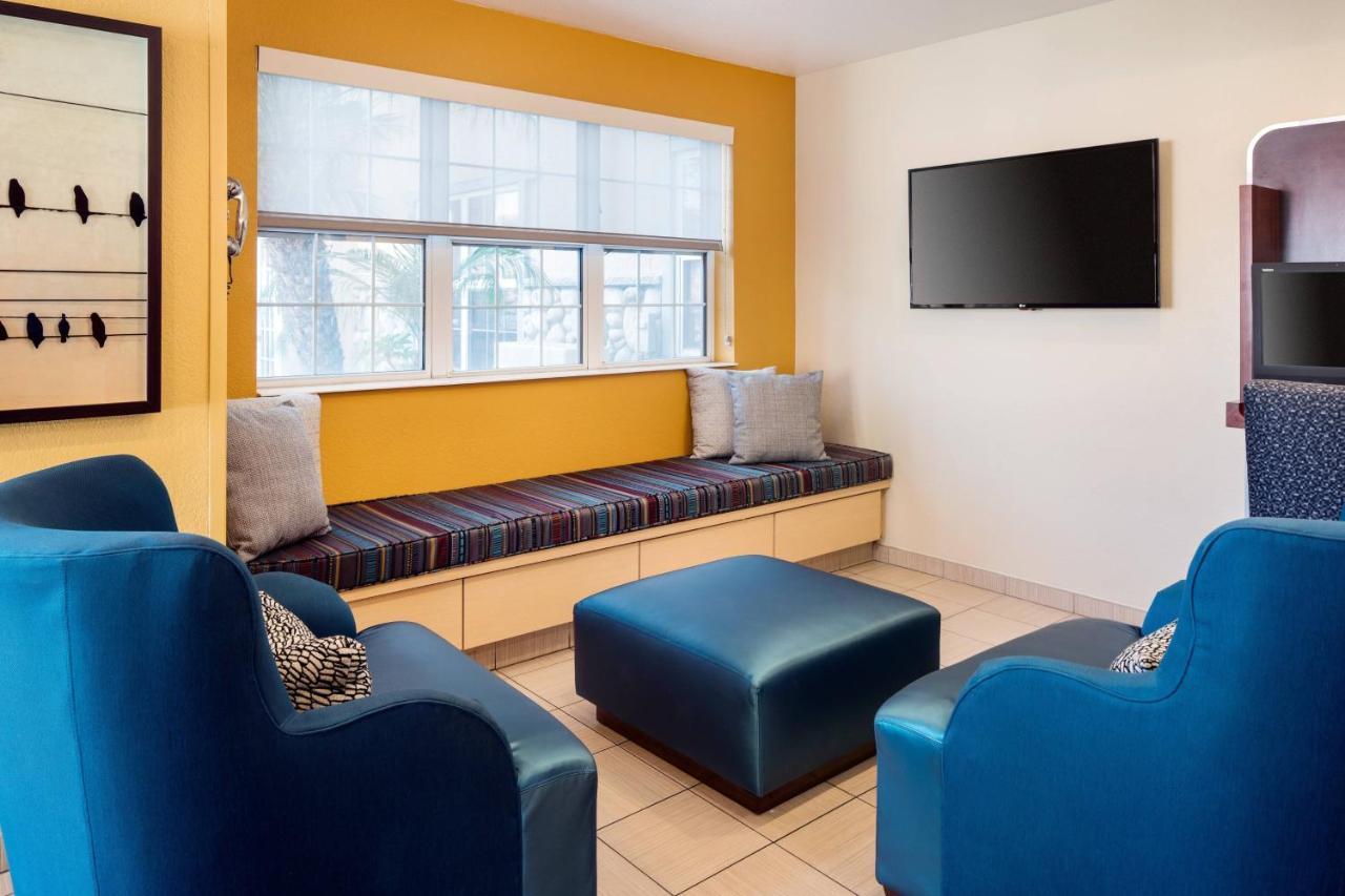 Towneplace Suites Los Angeles Lax Manhattan Beach Хоторн Екстериор снимка