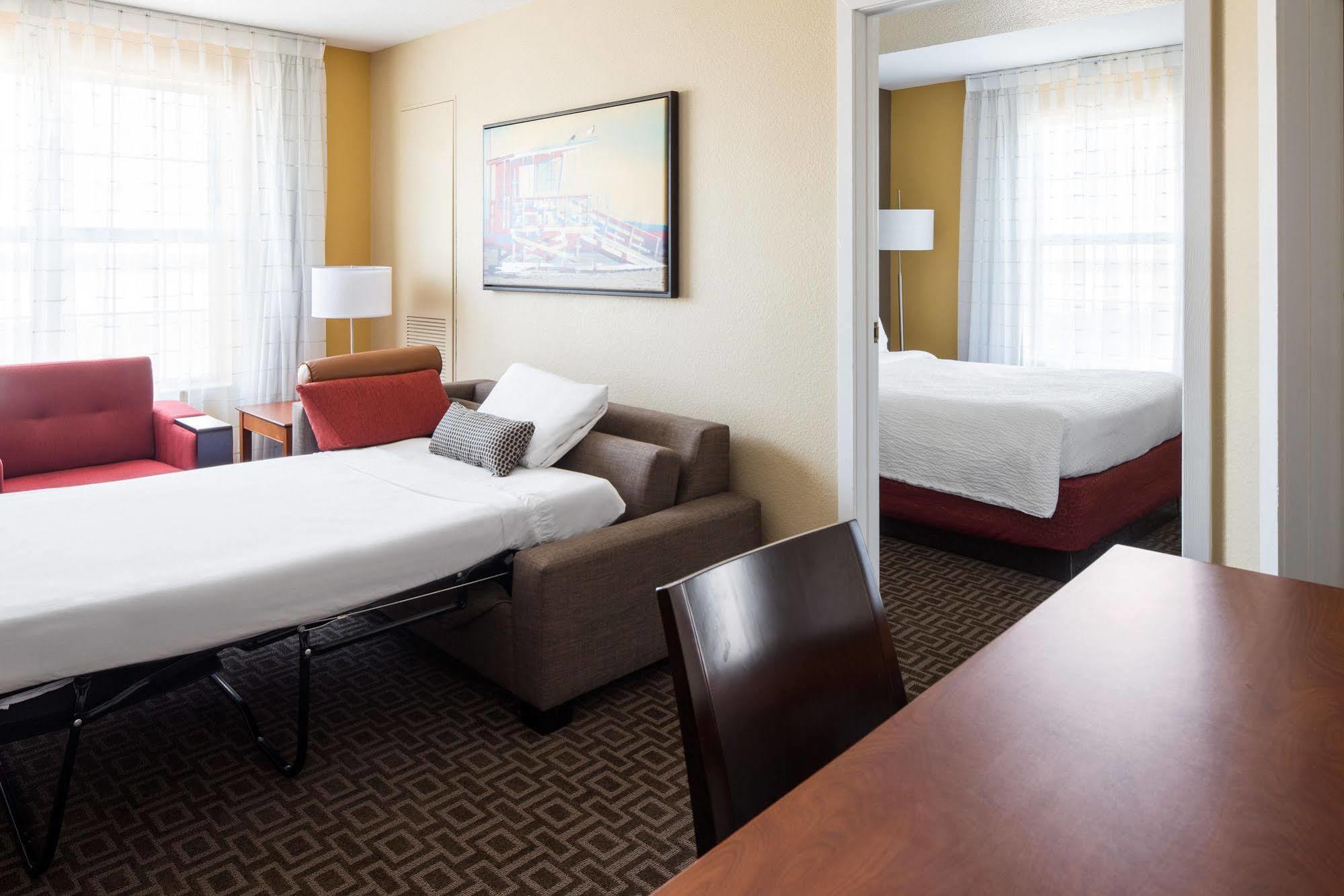 Towneplace Suites Los Angeles Lax Manhattan Beach Хоторн Екстериор снимка